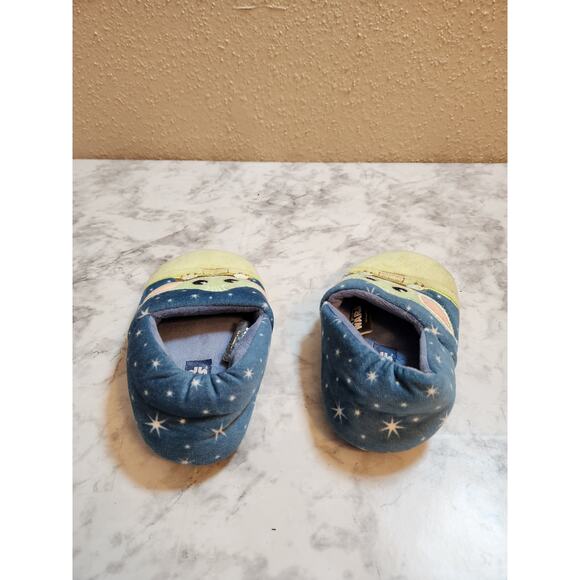 Star Wars The Mandalorian Baby Yoda Blue Green Comfort Slippers Size 9/10 Kids - Picture 3 of 7